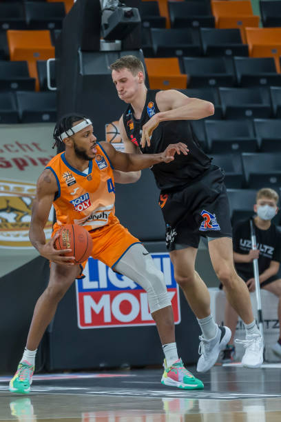 应变能力始 应变能力始