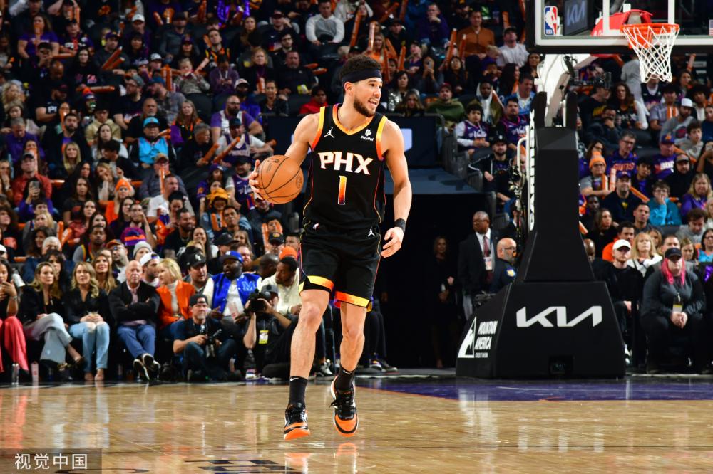 以租借形式 以租借形式