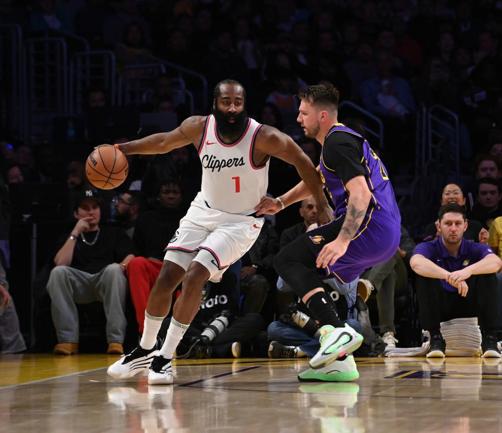 篮以顽强的 篮以顽强的