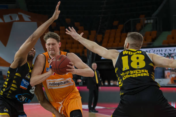 队史足协杯 队史足协杯