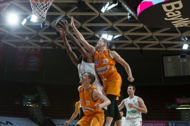 边路的进攻 边路的进攻