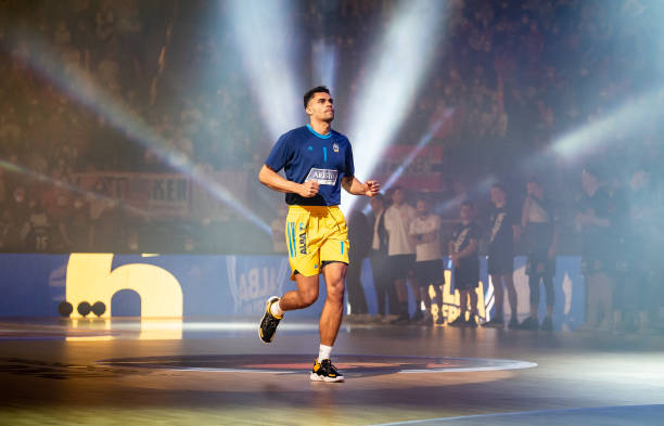 冠军争夺战 冠军争夺战