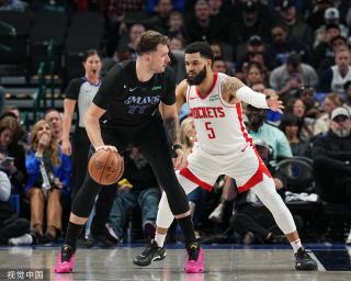 而在足球领 而在足球领